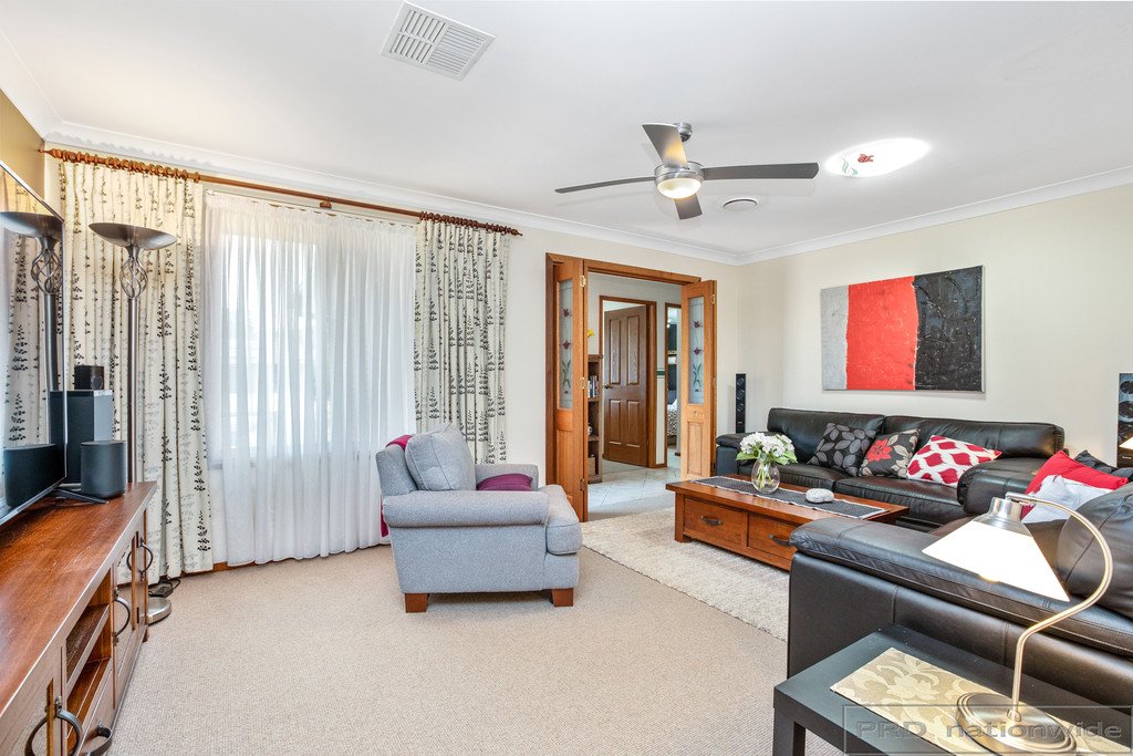 52 John Arthur Avenue THORNTON 3