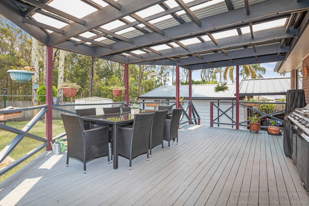 52 John Arthur Avenue THORNTON 10