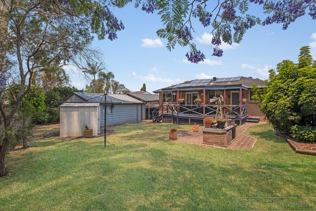 52 John Arthur Avenue THORNTON 13
