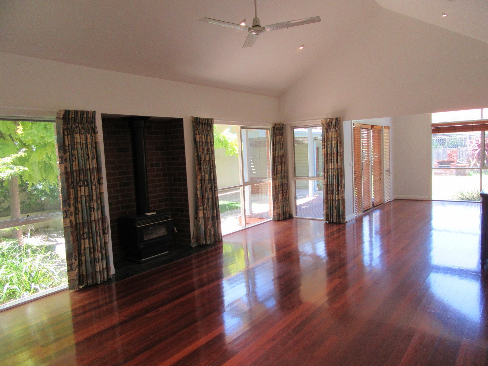 Gallery: 52 Kingston Street
