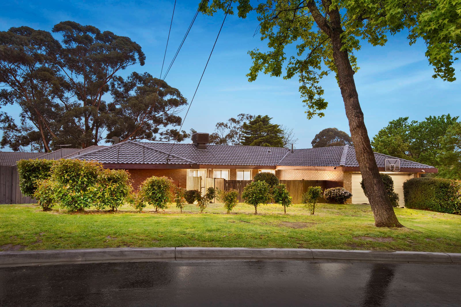 Real Estate and Property in 52 Kingswood Drive, Chirnside Park, VIC
