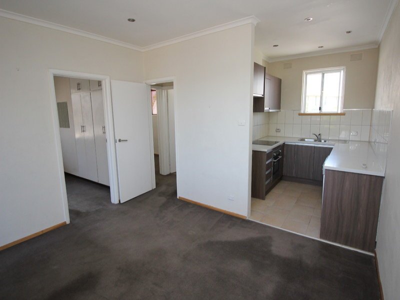 Gallery: 5/2 Kitchener Street