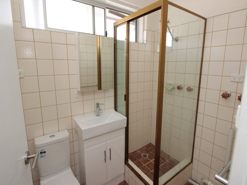 Gallery: 5/2 Kitchener Street