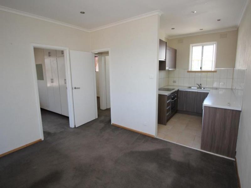 Gallery: 5/2 Kitchener Street