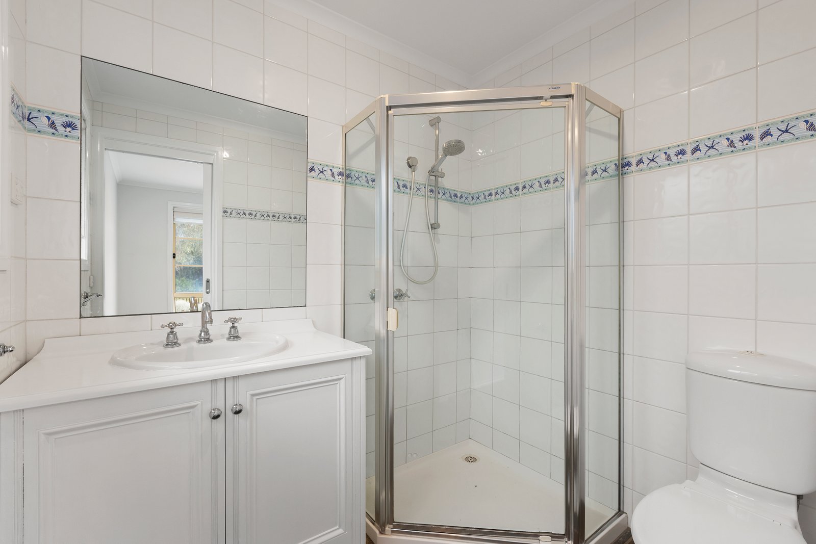 Real Estate and Property in 52 Knox Drive, Barwon Heads, VIC