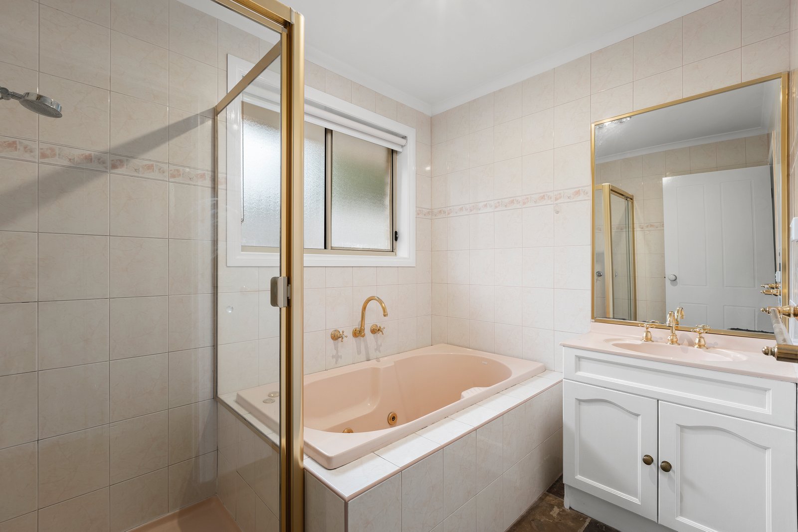 Real Estate and Property in 52 Knox Drive, Barwon Heads, VIC