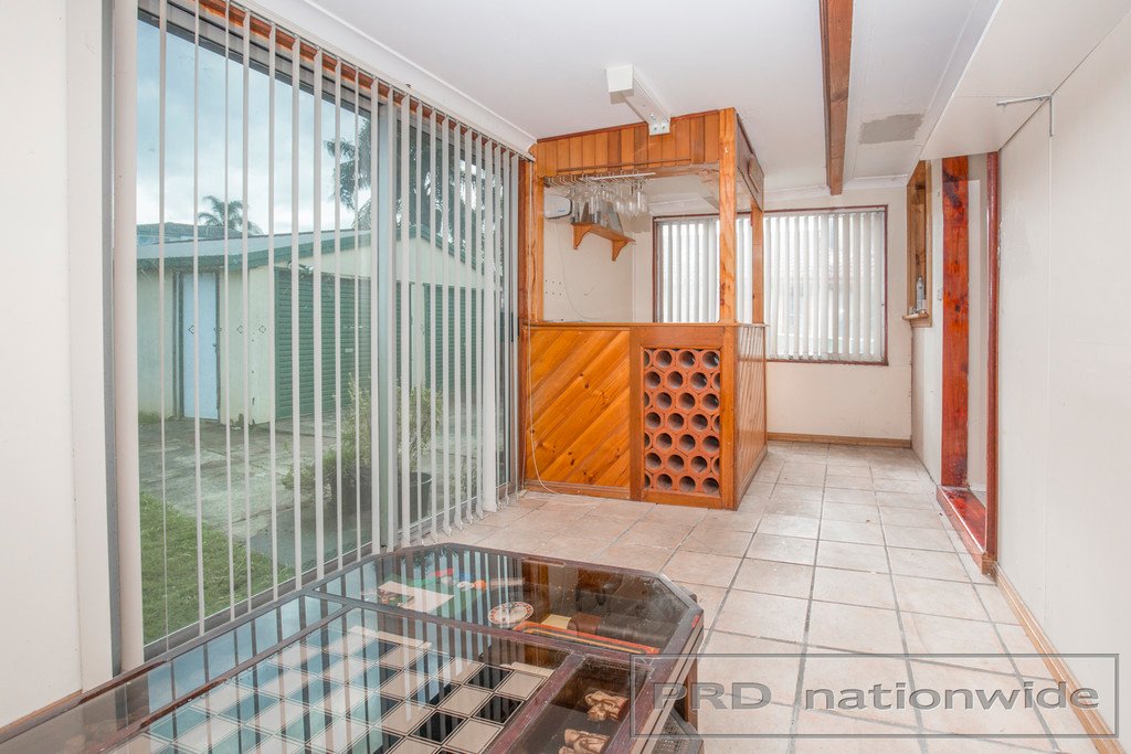 52 Lawson Avenue WOODBERRY 6