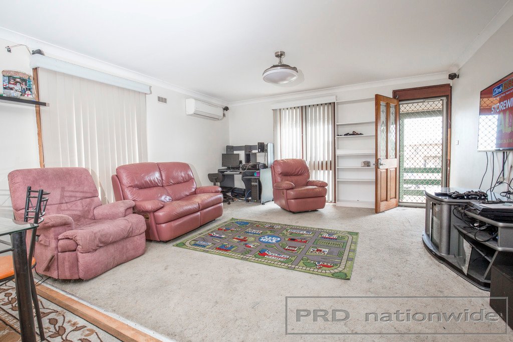 52 Lawson Avenue WOODBERRY 8