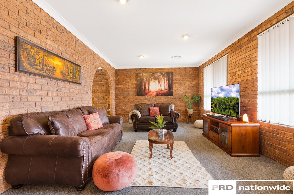 52 Lemon Gums Drive TAMWORTH 4