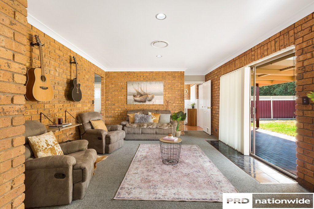 52 Lemon Gums Drive TAMWORTH 10