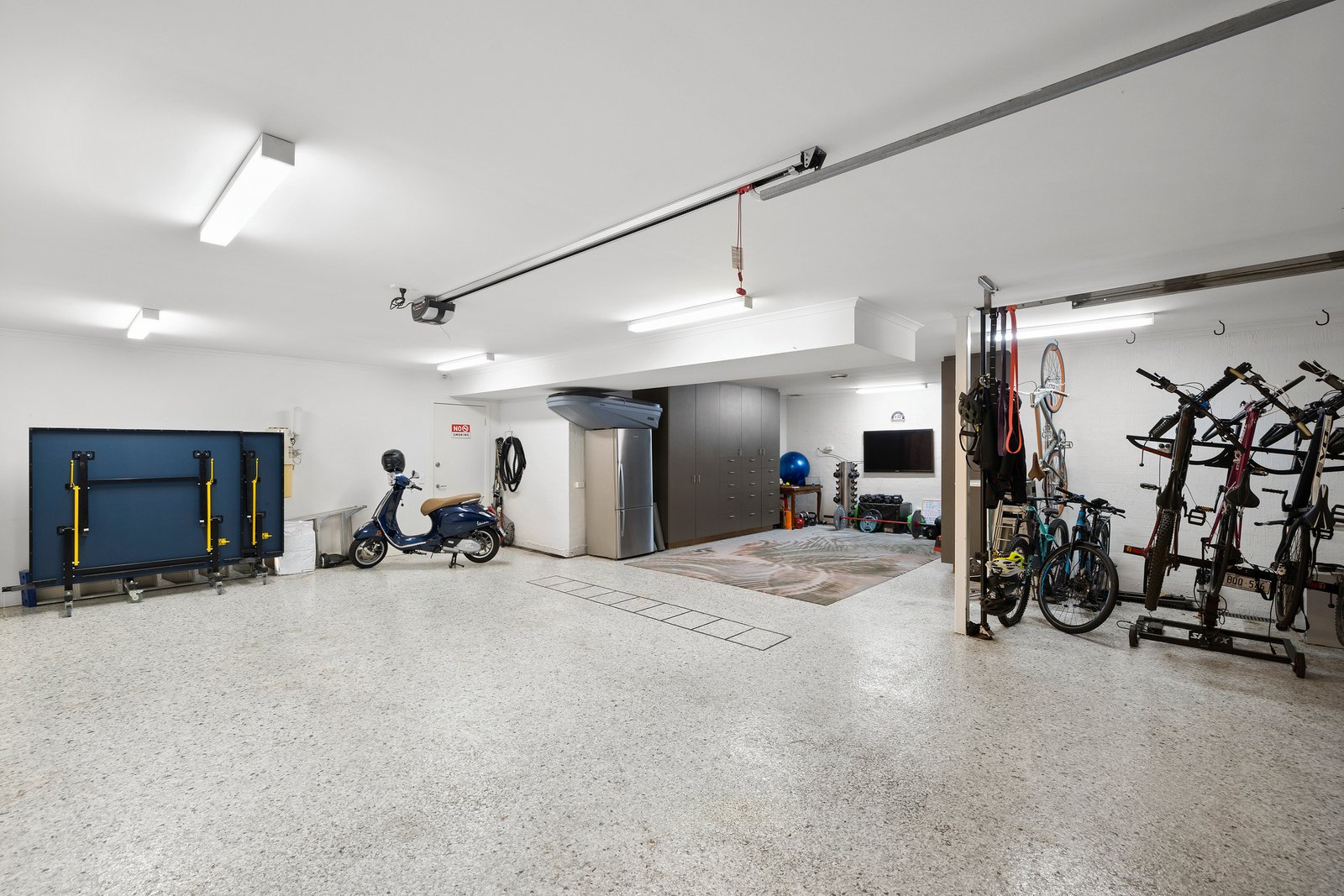 Real Estate and Property in 52 Linacre Road, Hampton, VIC