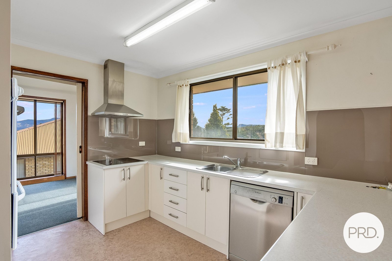 52 Lindhill Avenue GEILSTON BAY 1