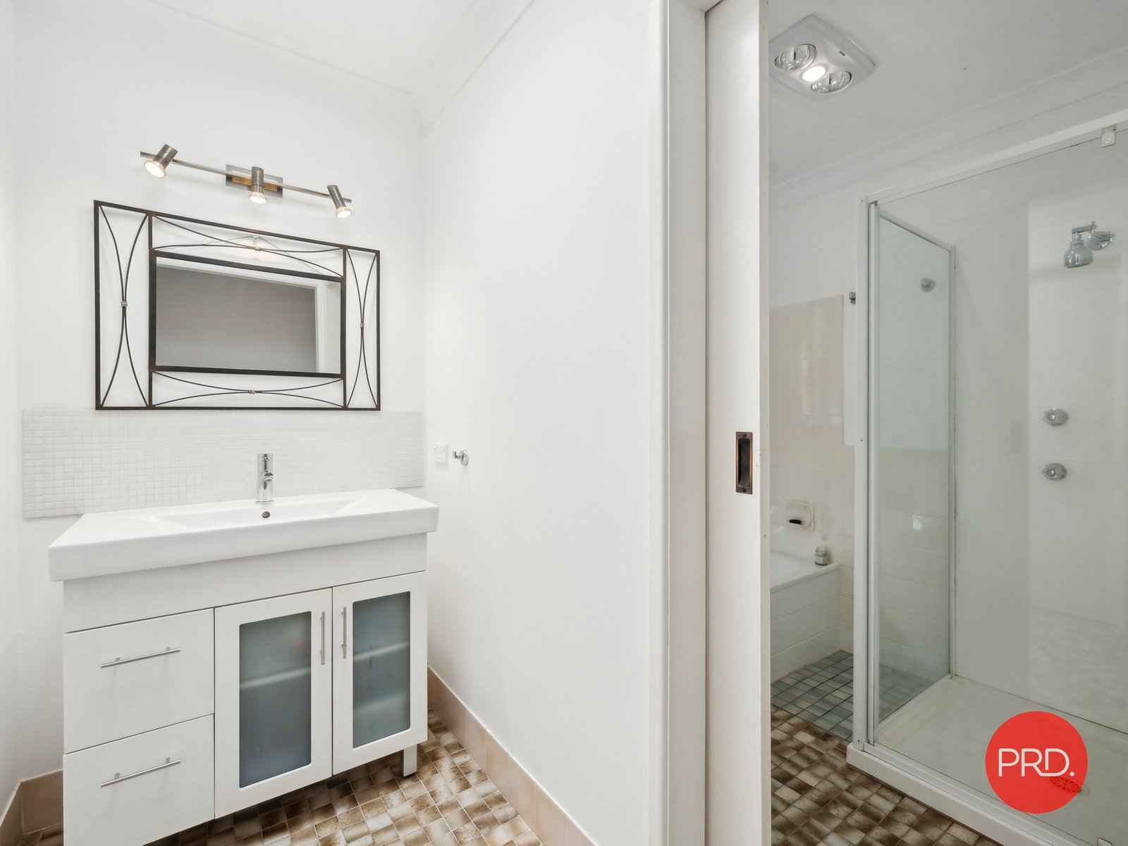 52 Lovetts Road KORORA 15