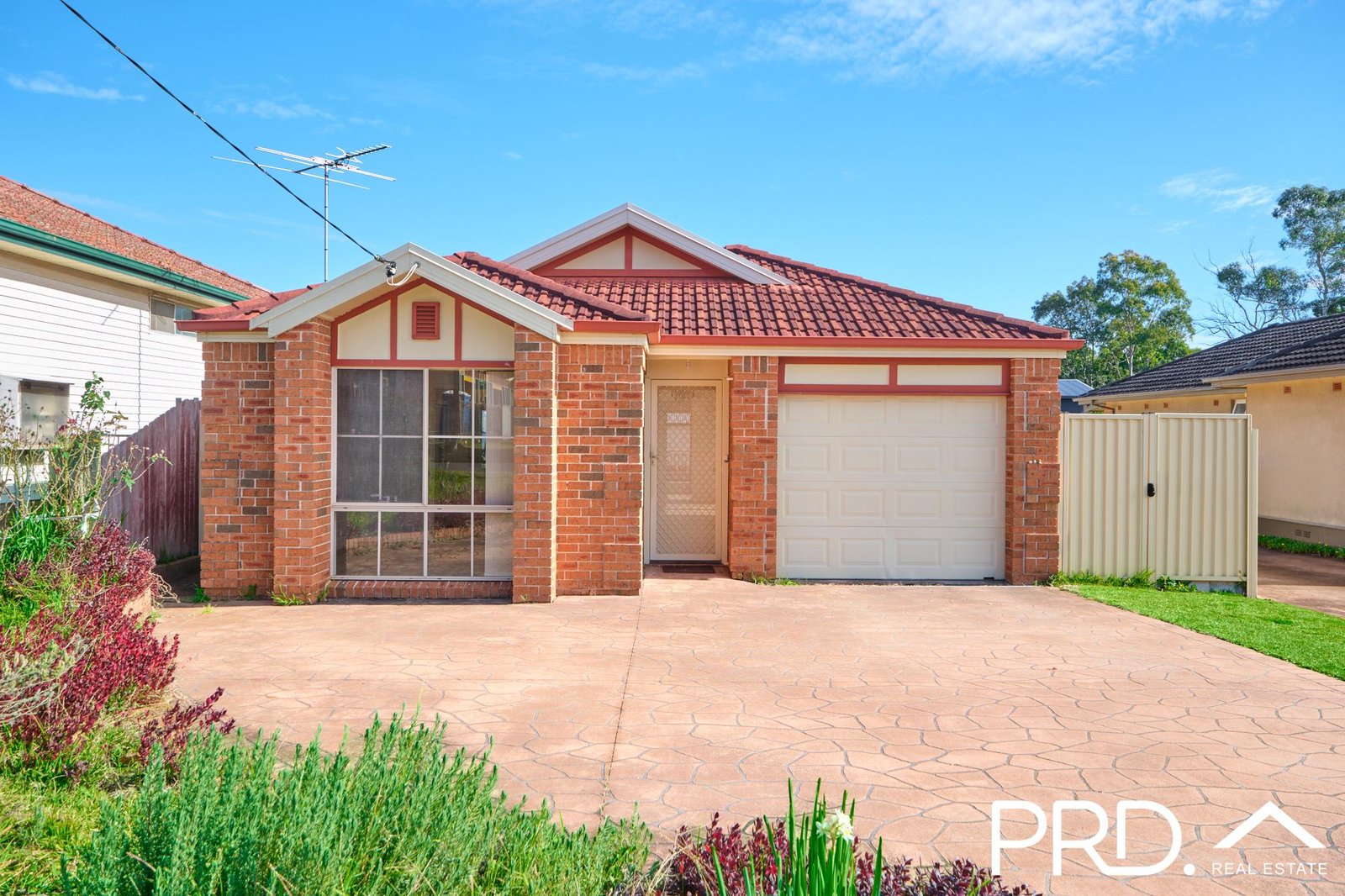 52 Lucas Road EAST HILLS 1