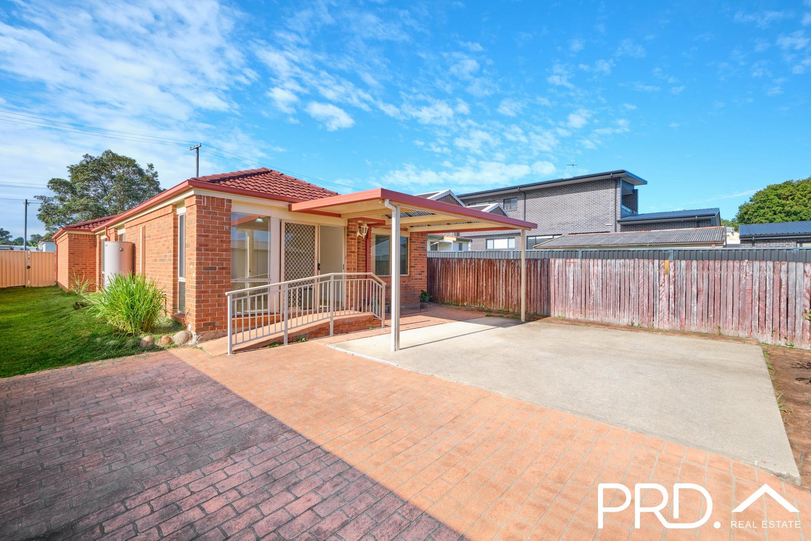 52 Lucas Road EAST HILLS 9