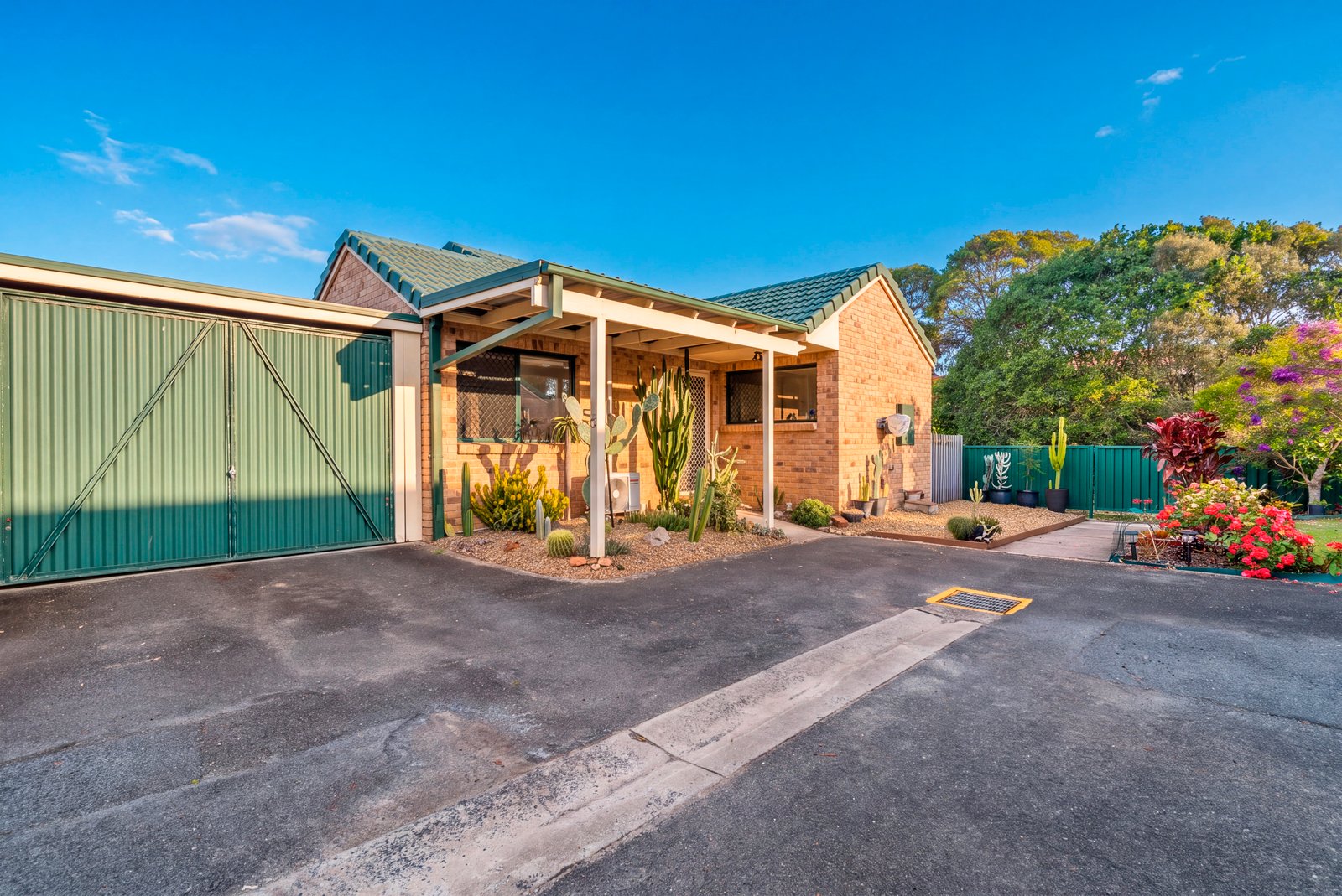 5/2 Macleay Court BANORA POINT 11