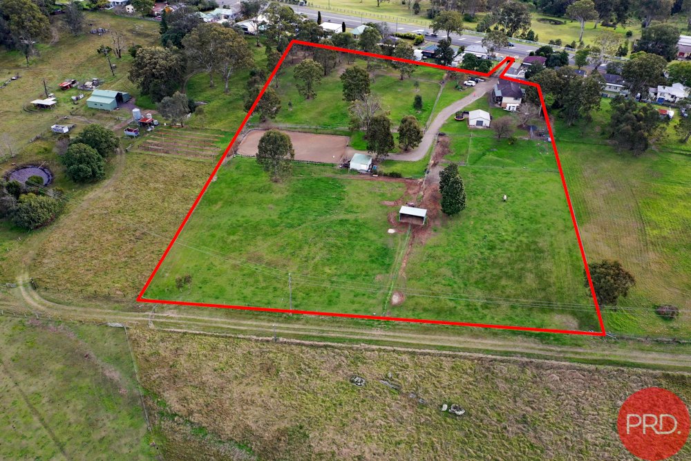 52 Main Road CLIFTLEIGH 4