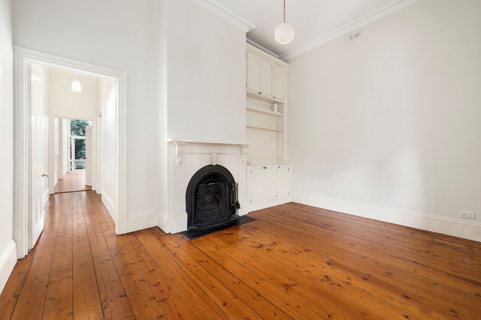 52 McCormack Street, Port Melbourne, 3207