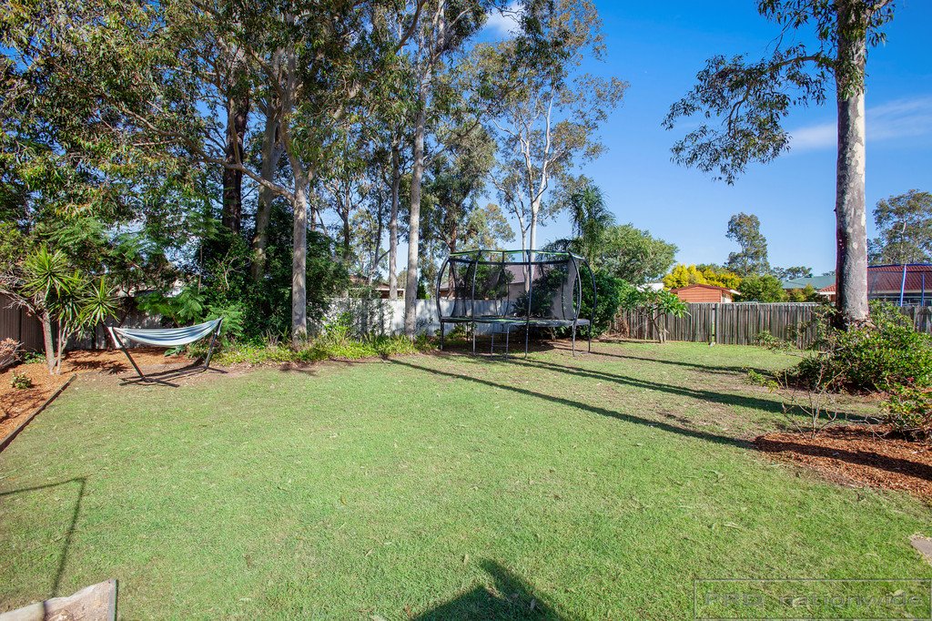 52 Melaleuca Drive METFORD 16