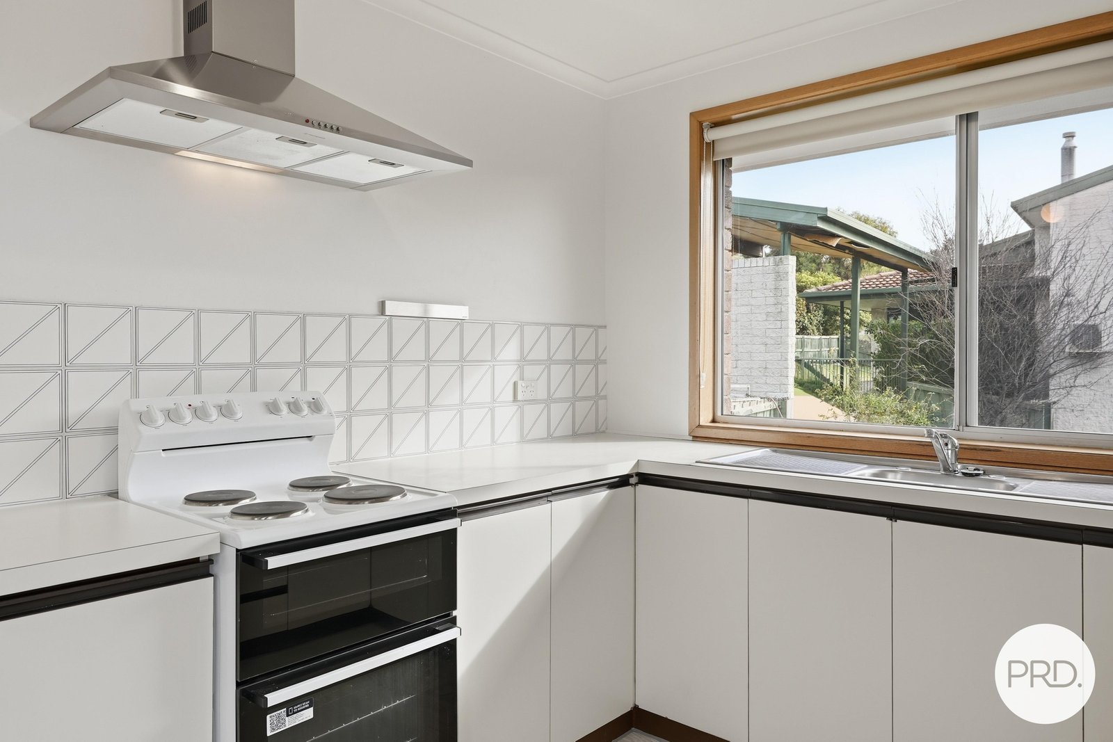 52 Mirramar Park BLACKMANS BAY 7