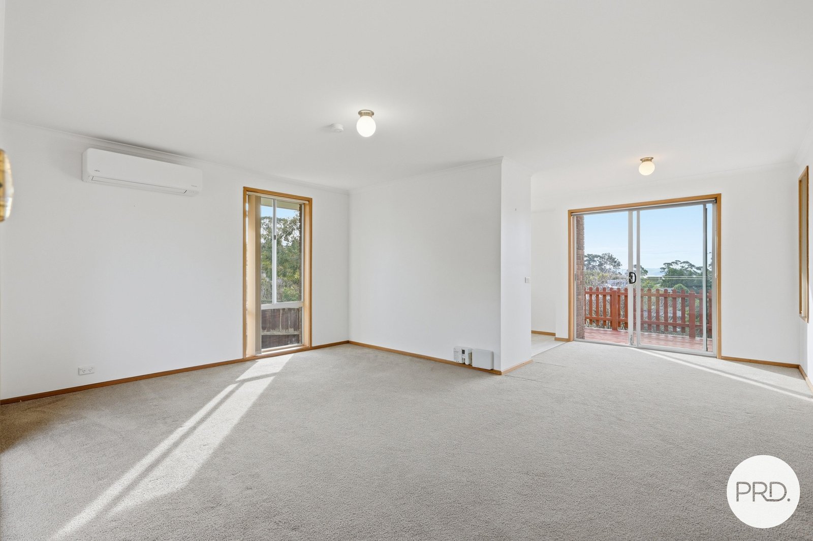 52 Mirramar Park BLACKMANS BAY 26