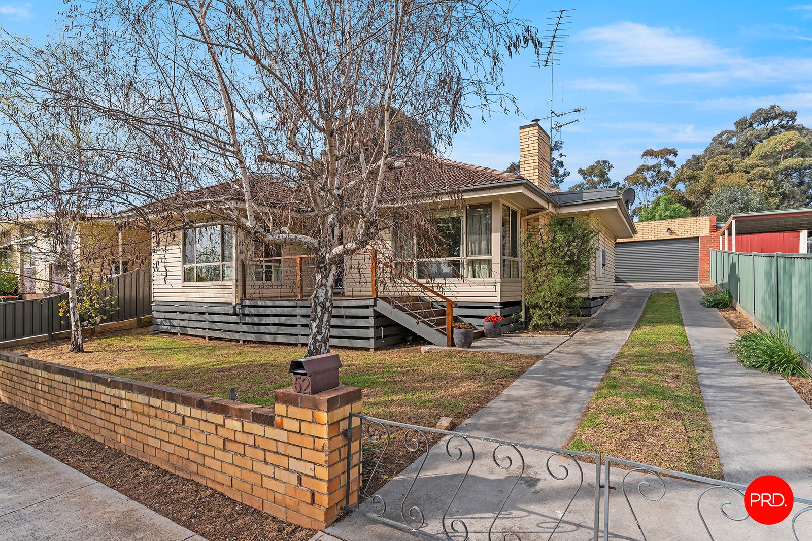 52 Moran Street LONG GULLY 1