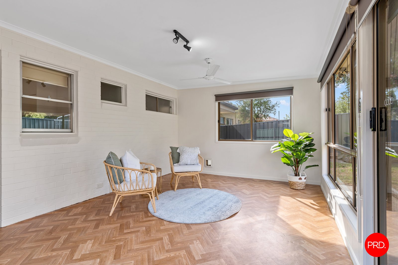 52 Moran Street LONG GULLY 9