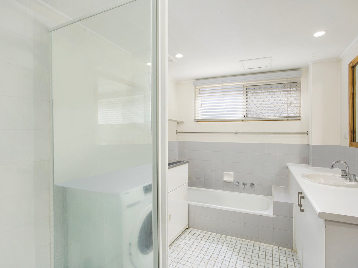 5/2 Nagel Avenue MIAMI 12