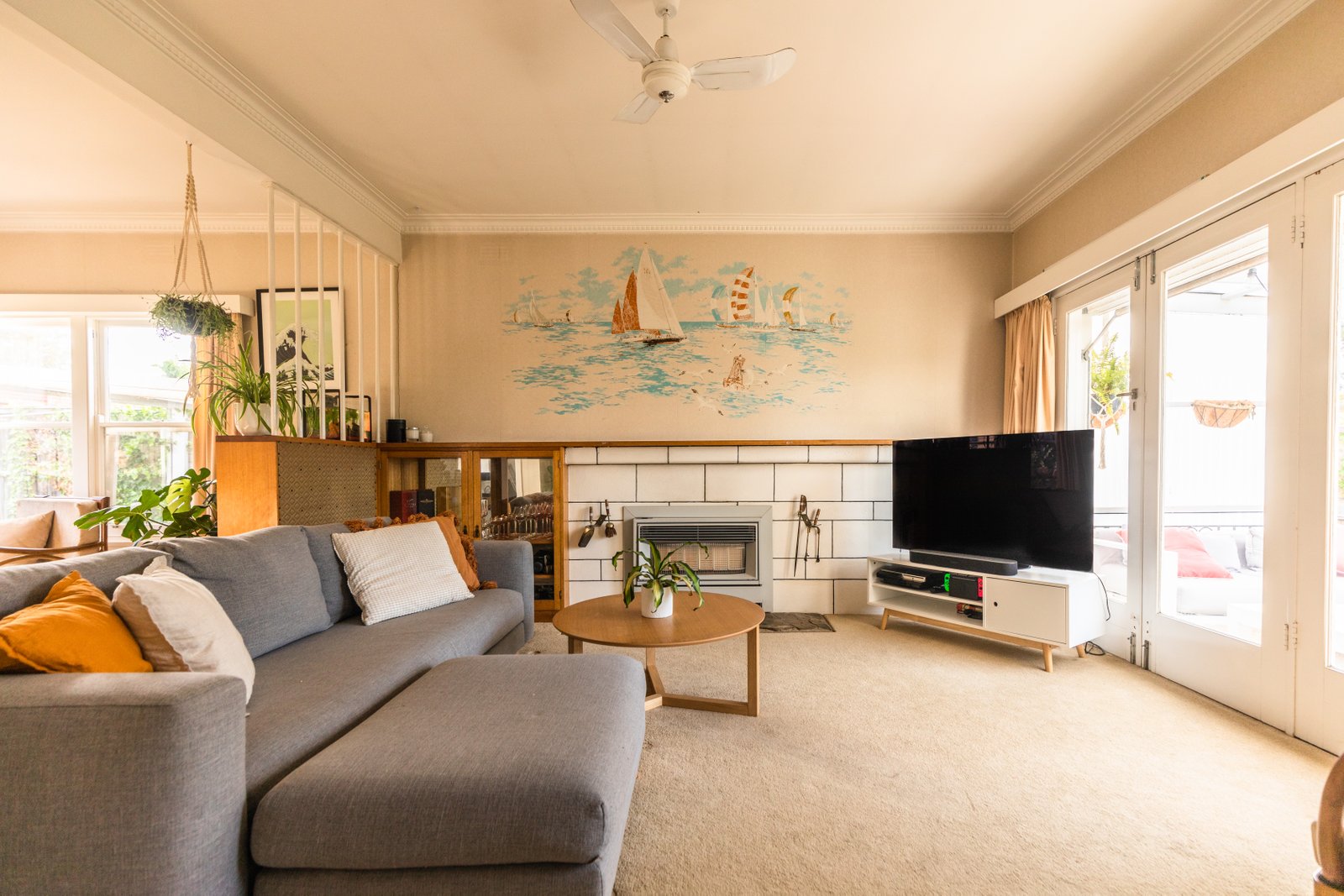 Gallery: 52 Nantes Street