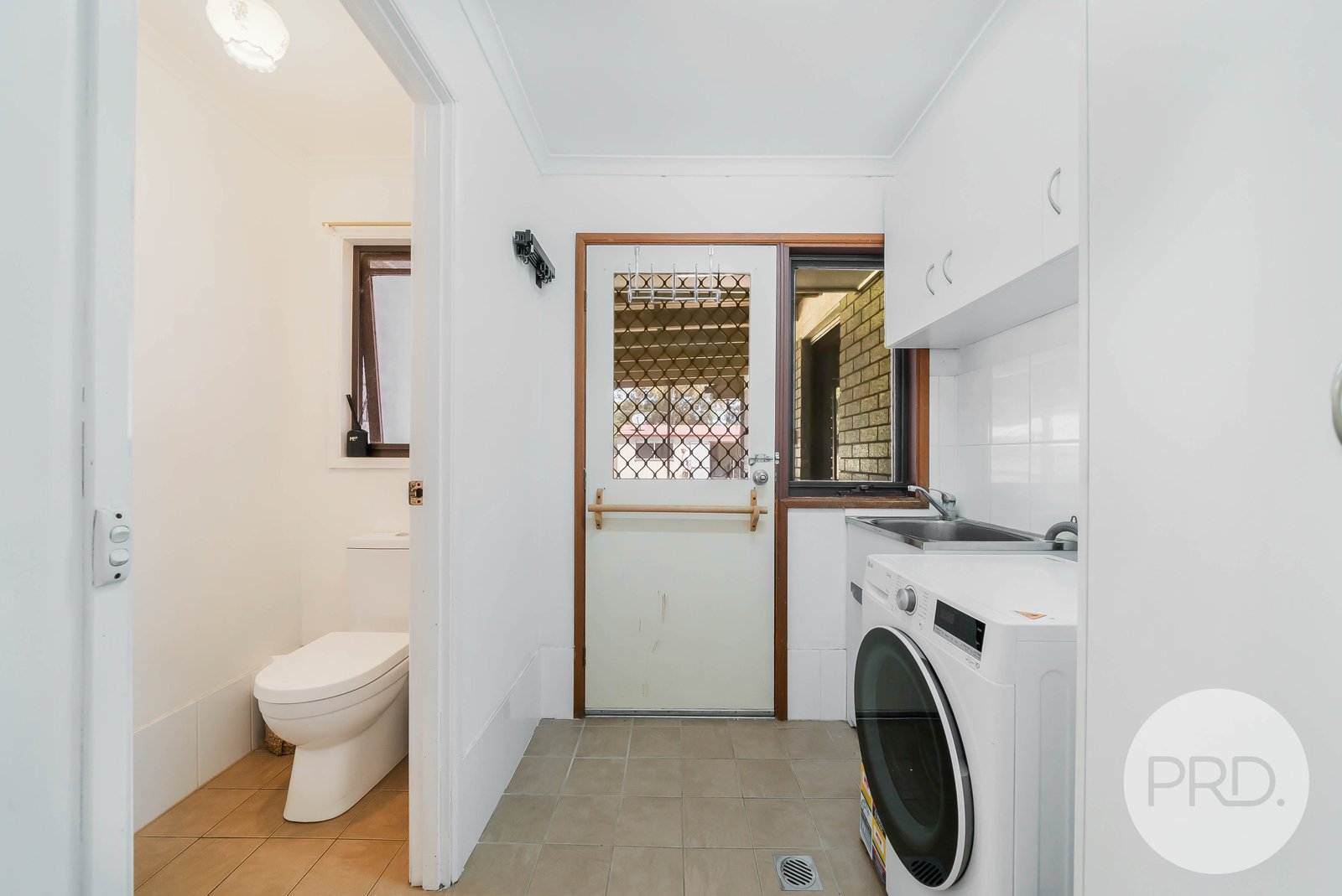 52 Naretha Street GLENFIELD PARK 13