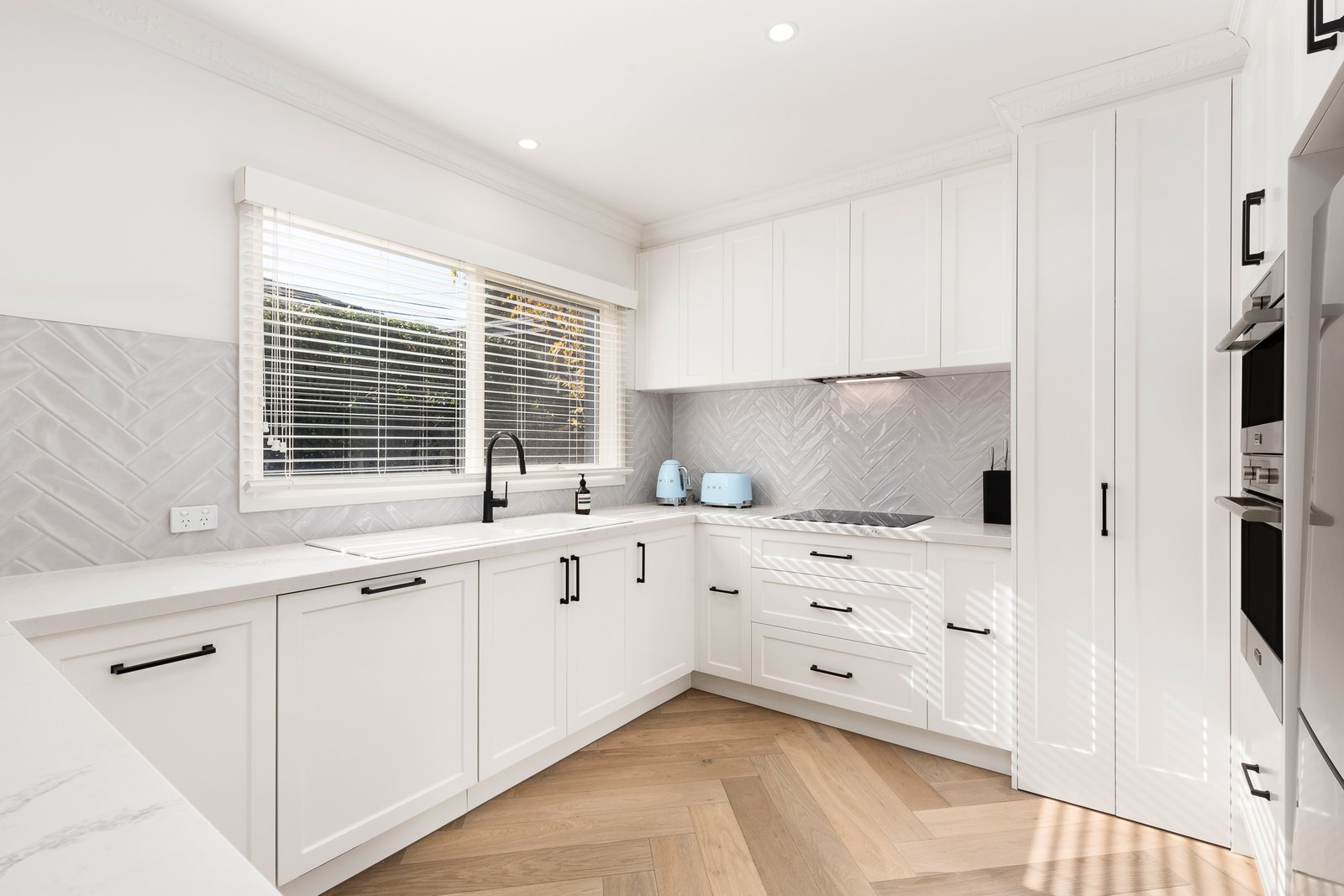 Gallery: 52 Nicol Street