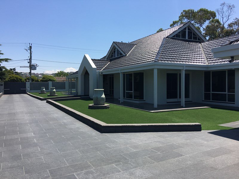 Gallery: 52 North Valley Road