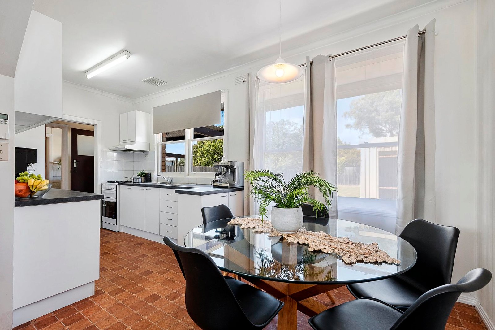 Gallery: 52 Northcliffe Road