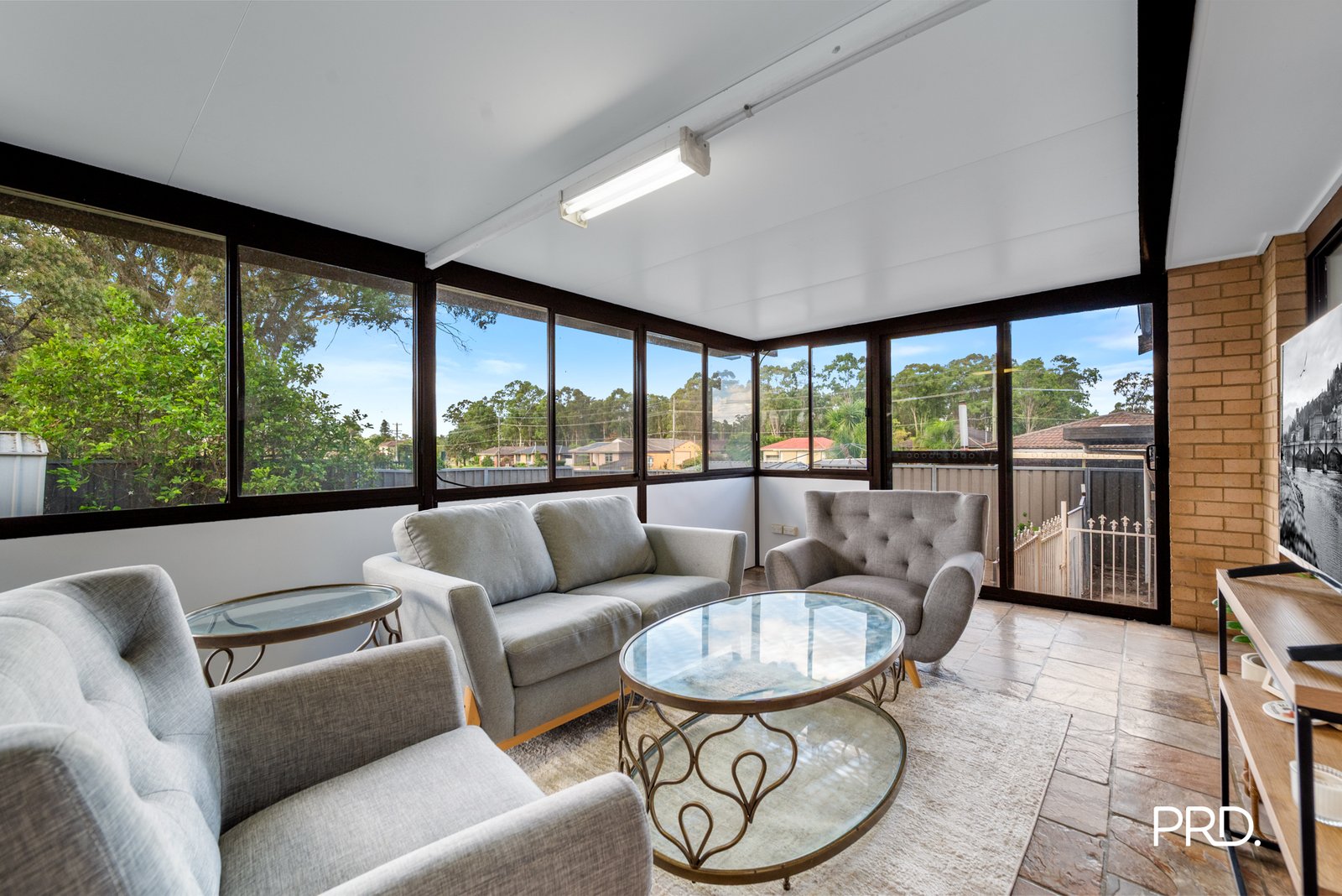 52 Oag Crescent KINGSWOOD 10