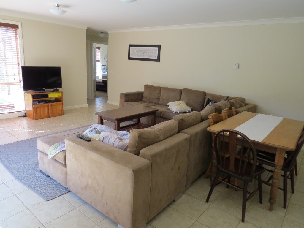 52 Oakbank Drive MOUNT HELEN 13