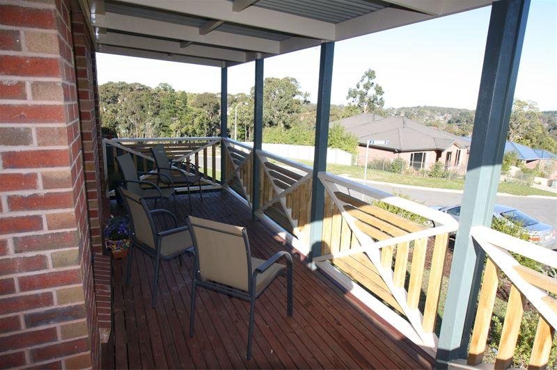 52 Oakbank Drive MOUNT HELEN 15