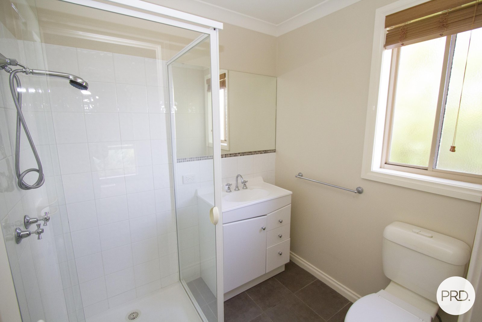 52 Oakbank Drive MOUNT HELEN 3