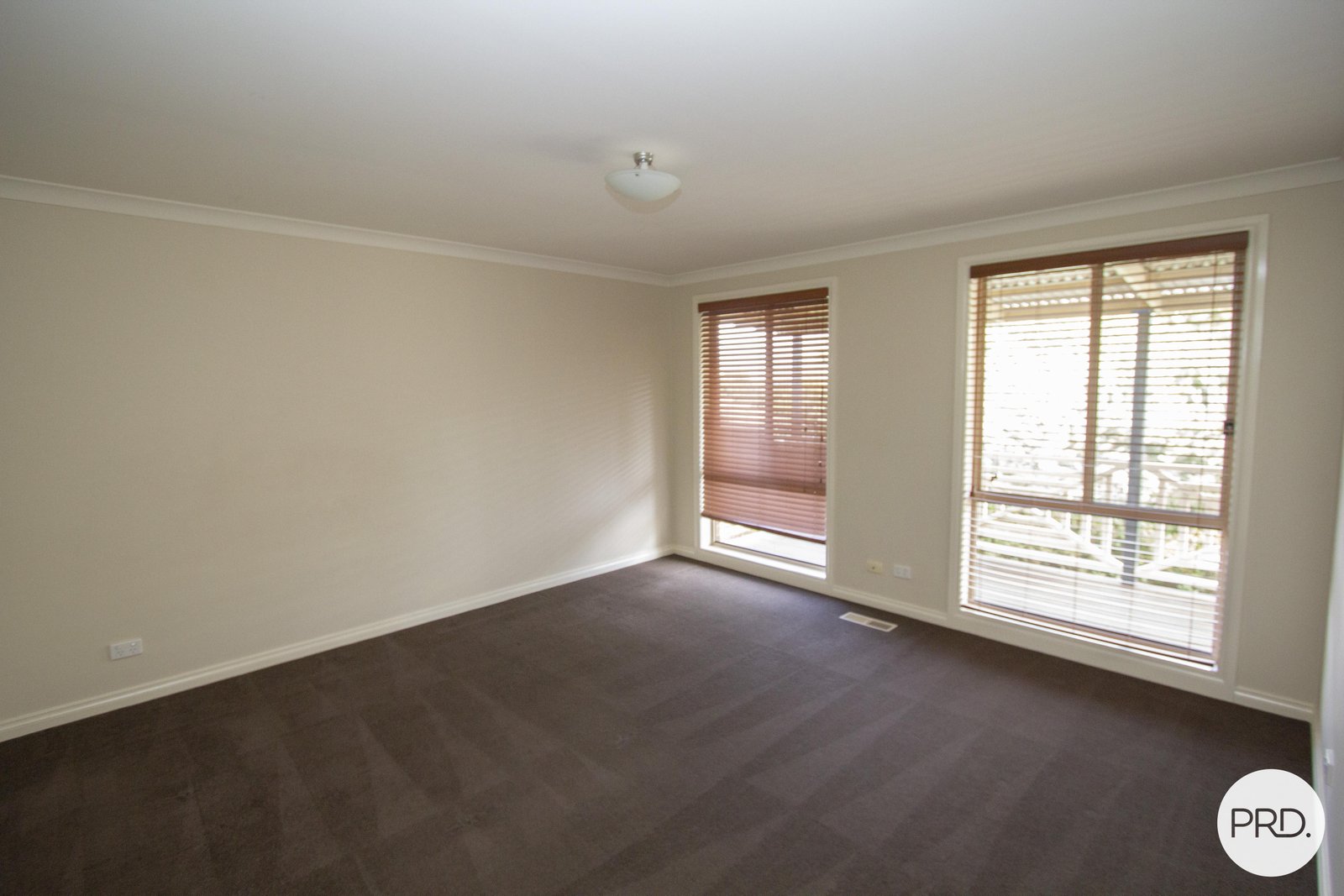 52 Oakbank Drive MOUNT HELEN 6