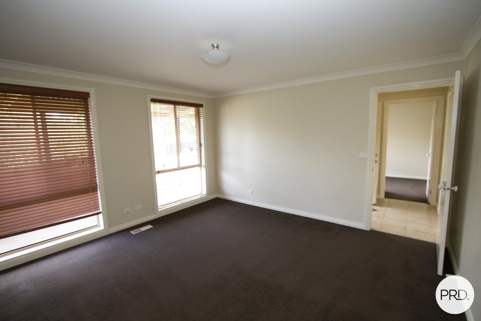 52 Oakbank Drive MOUNT HELEN 7