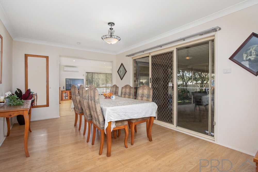 52 Pacific Crescent ASHTONFIELD 7