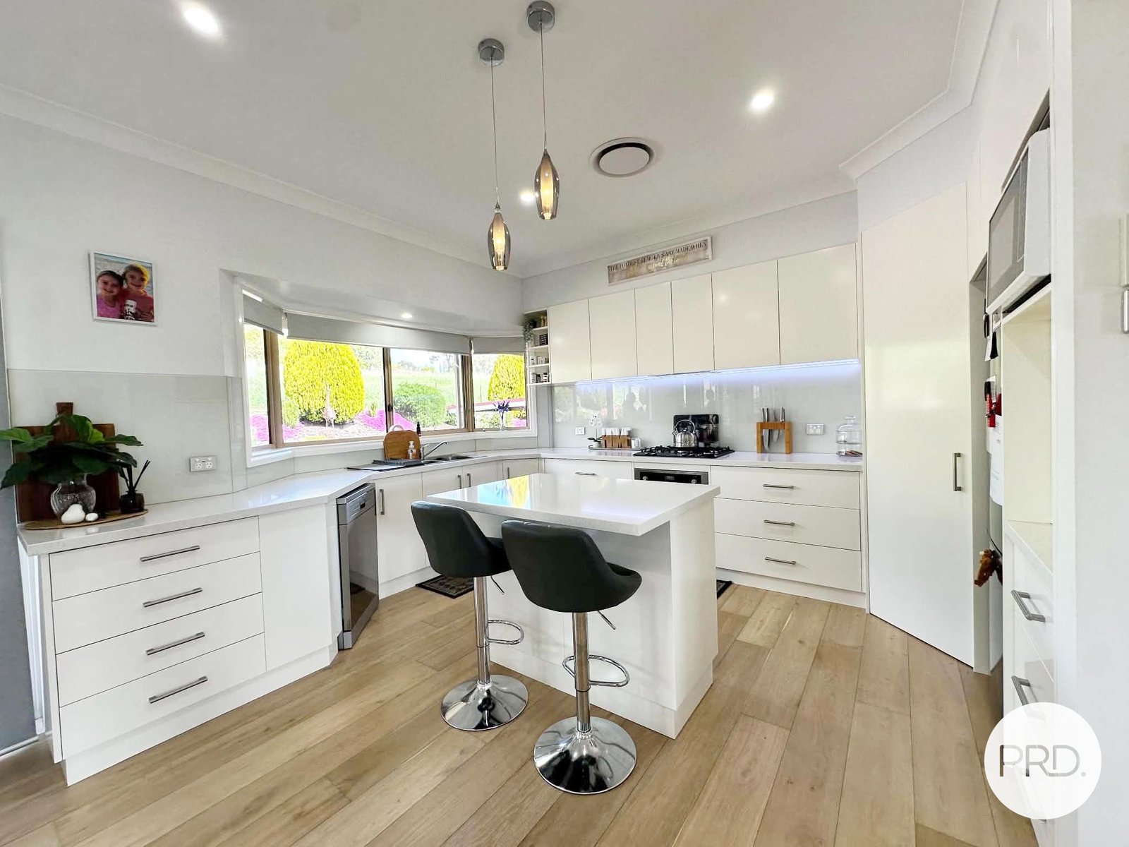 52 Park Street TUMBARUMBA 9