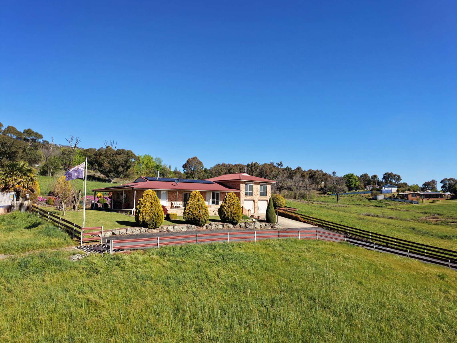 52 Park Street TUMBARUMBA 26