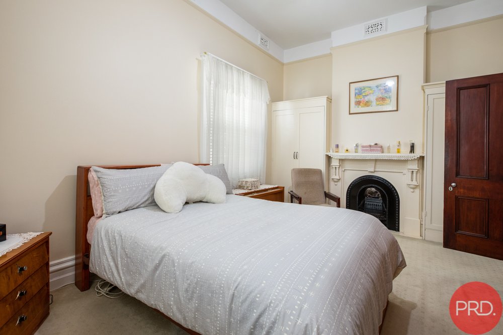 52 Pierce Street EAST MAITLAND 9