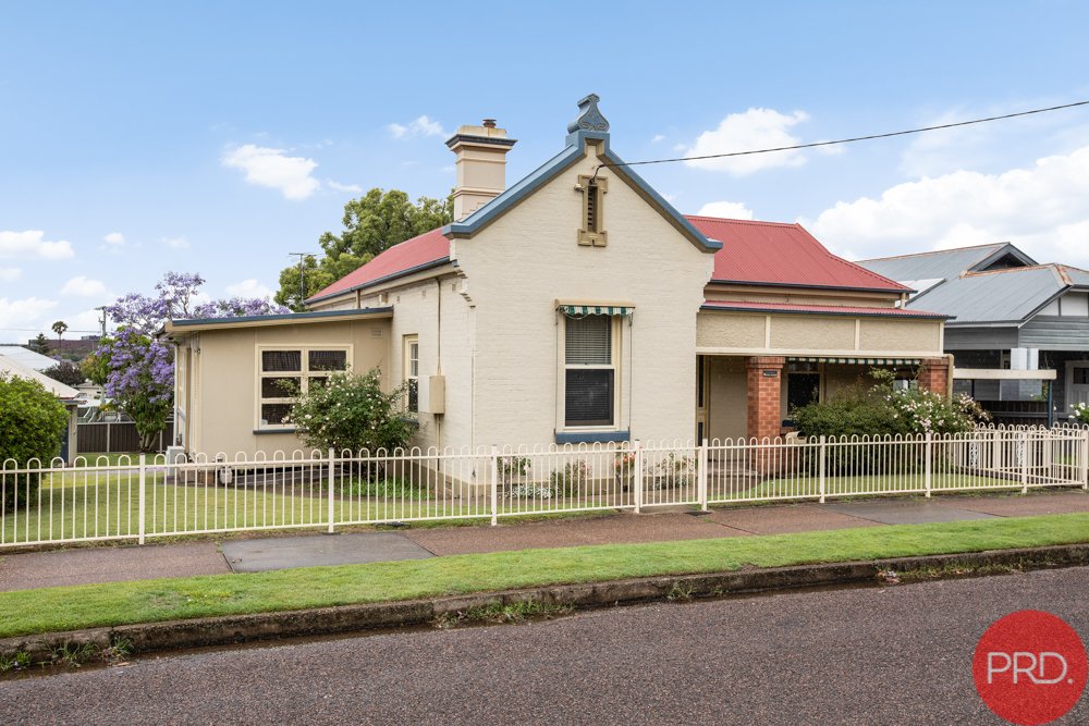 52 Pierce Street EAST MAITLAND 23