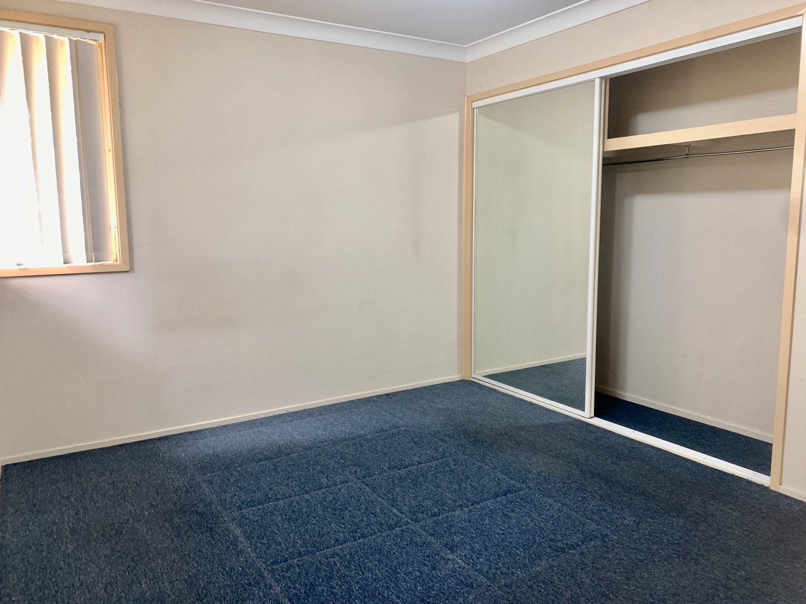 5/2 Ponyara Rd  BEVERLY HILLS 4