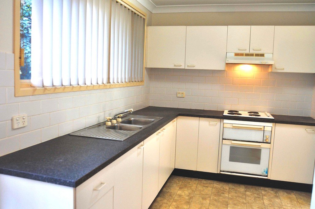 5/2 Ponyara Rd  BEVERLY HILLS 2