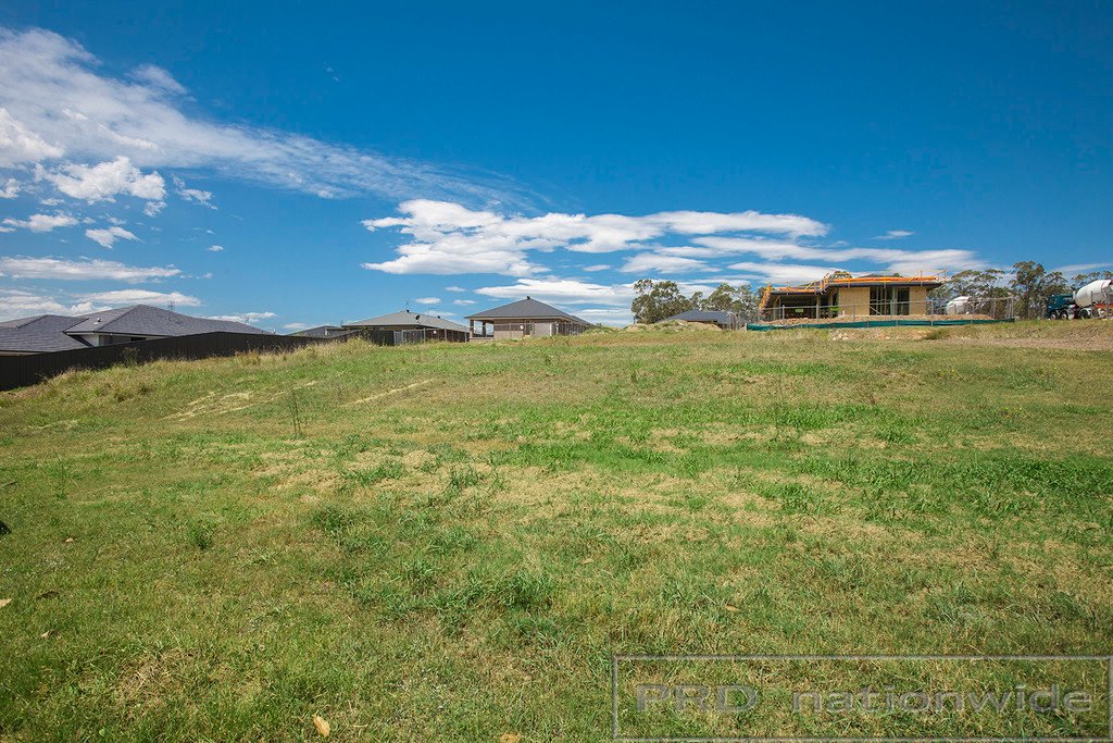 52 Radiant Avenue BOLWARRA HEIGHTS 2