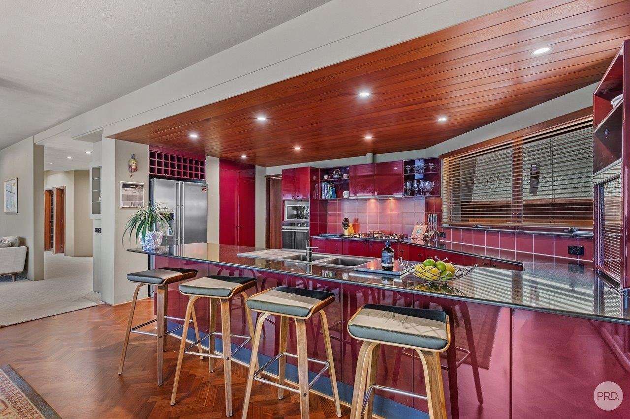 52 Randall Drive SALAMANDER BAY 9