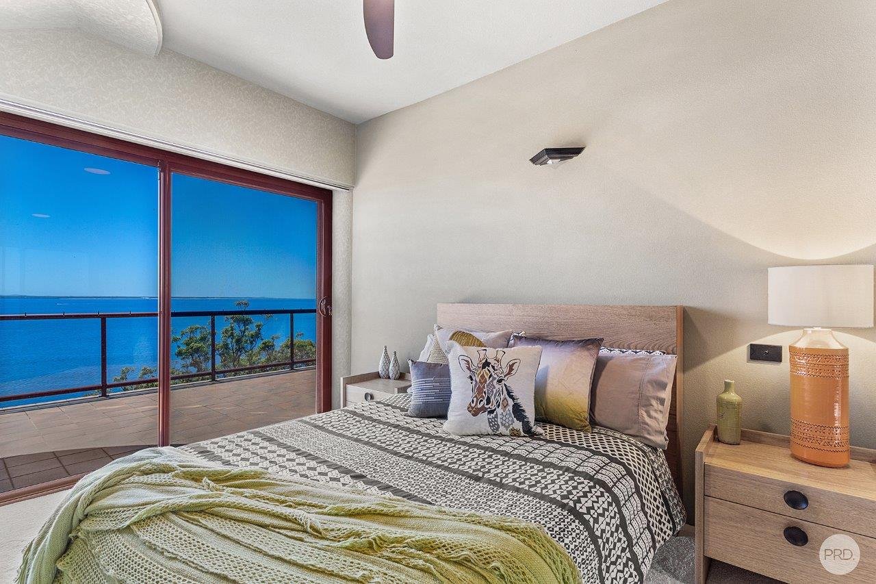 52 Randall Drive SALAMANDER BAY 28