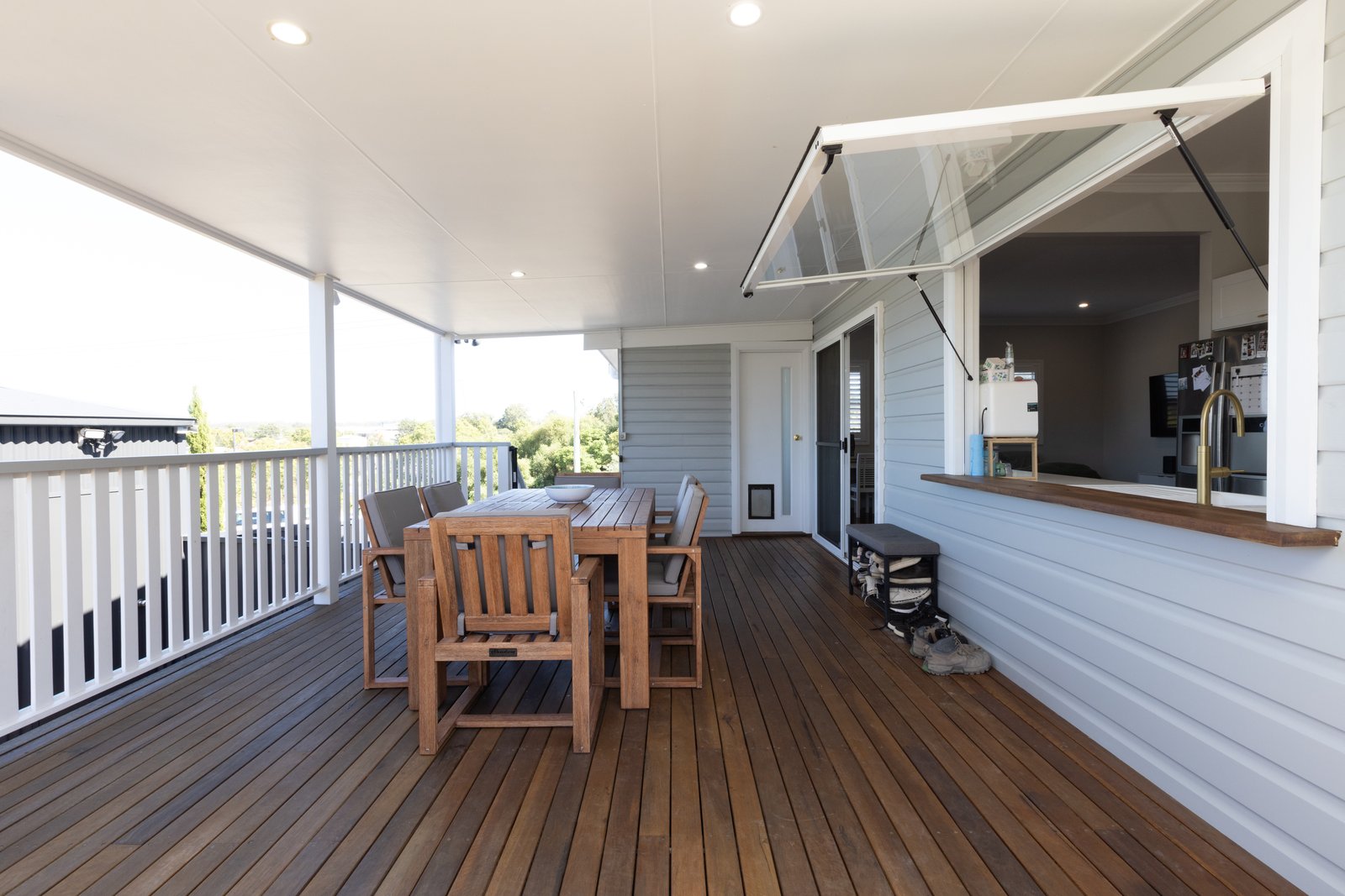 52 Raymond Street TELARAH 15